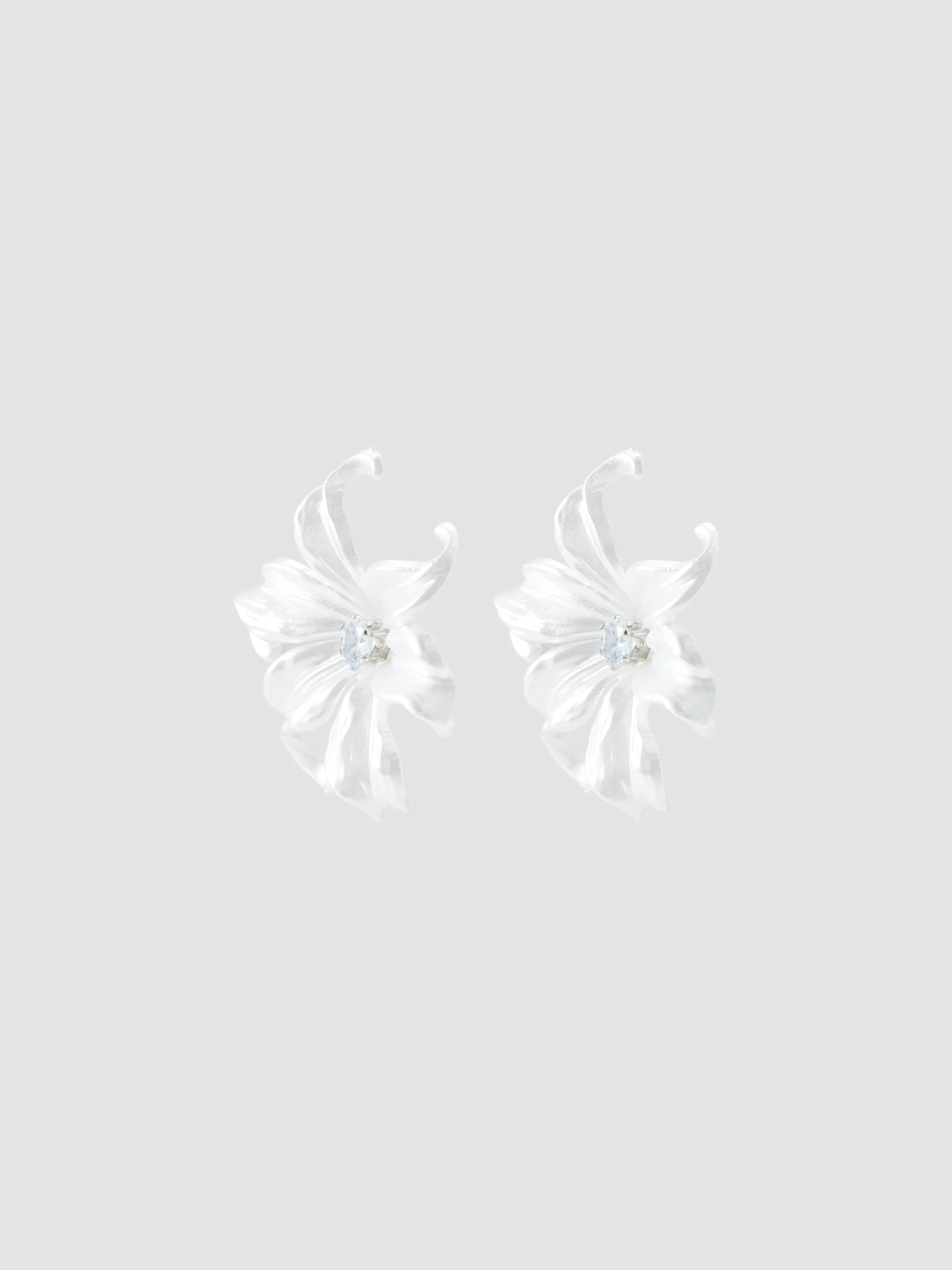 Pendientes de flor con diamantes de imitación