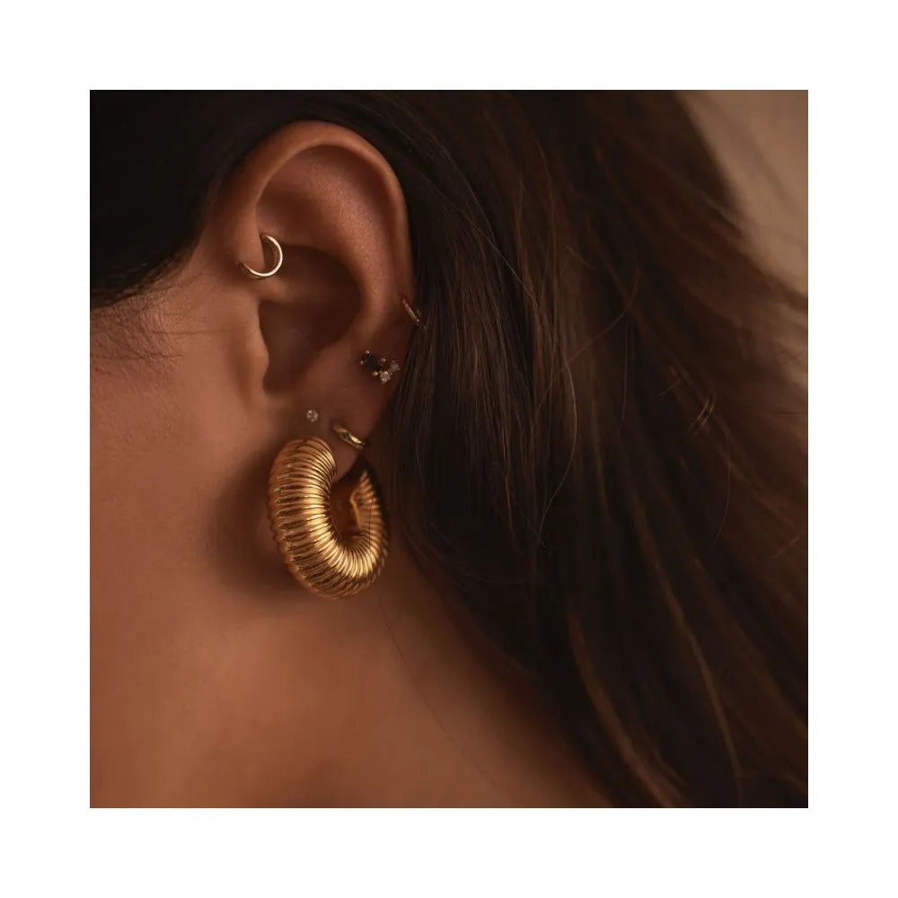 Piercing Tragus Valeria Turmalina Oro