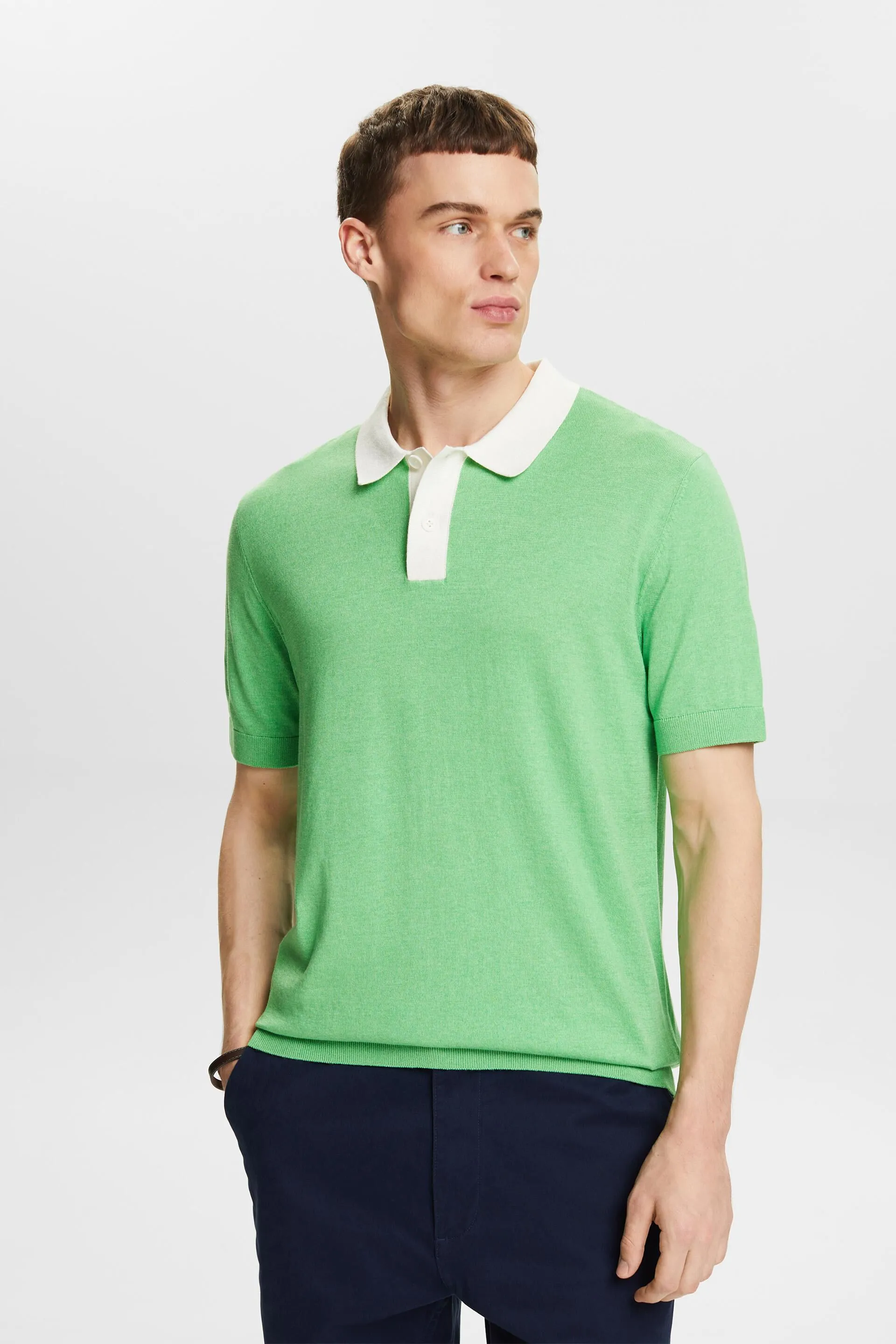 Polo de punto con manga corta