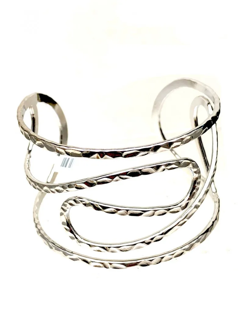 PULSERAS PLATEADAS PARA LLEVAR CON TU OUTFIT DE DIA O DE NOCHE