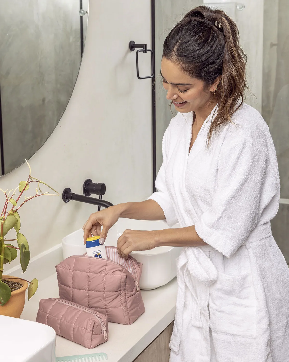 Set X2 cosmetiqueras con cierre superior