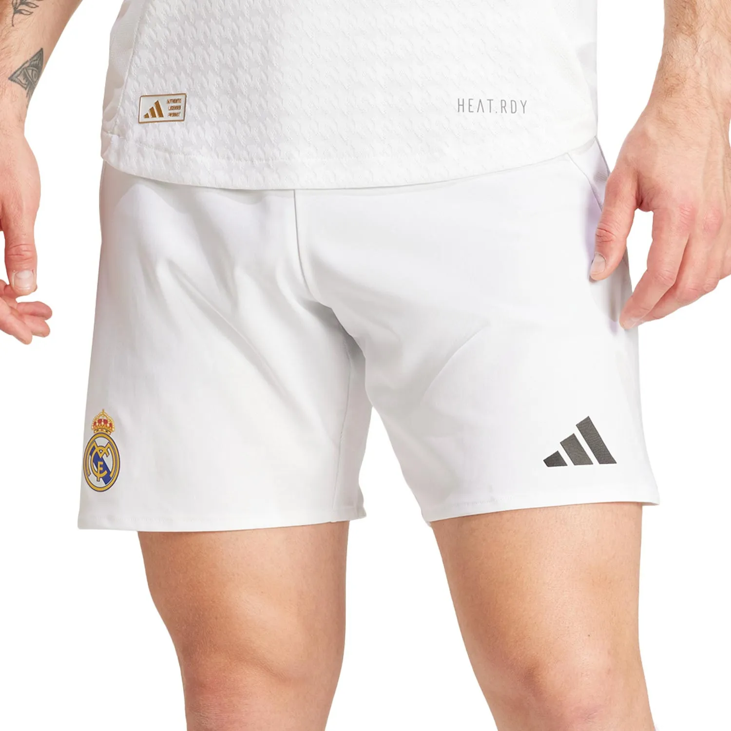 Short adidas Real Madrid auténtico 2024 2025