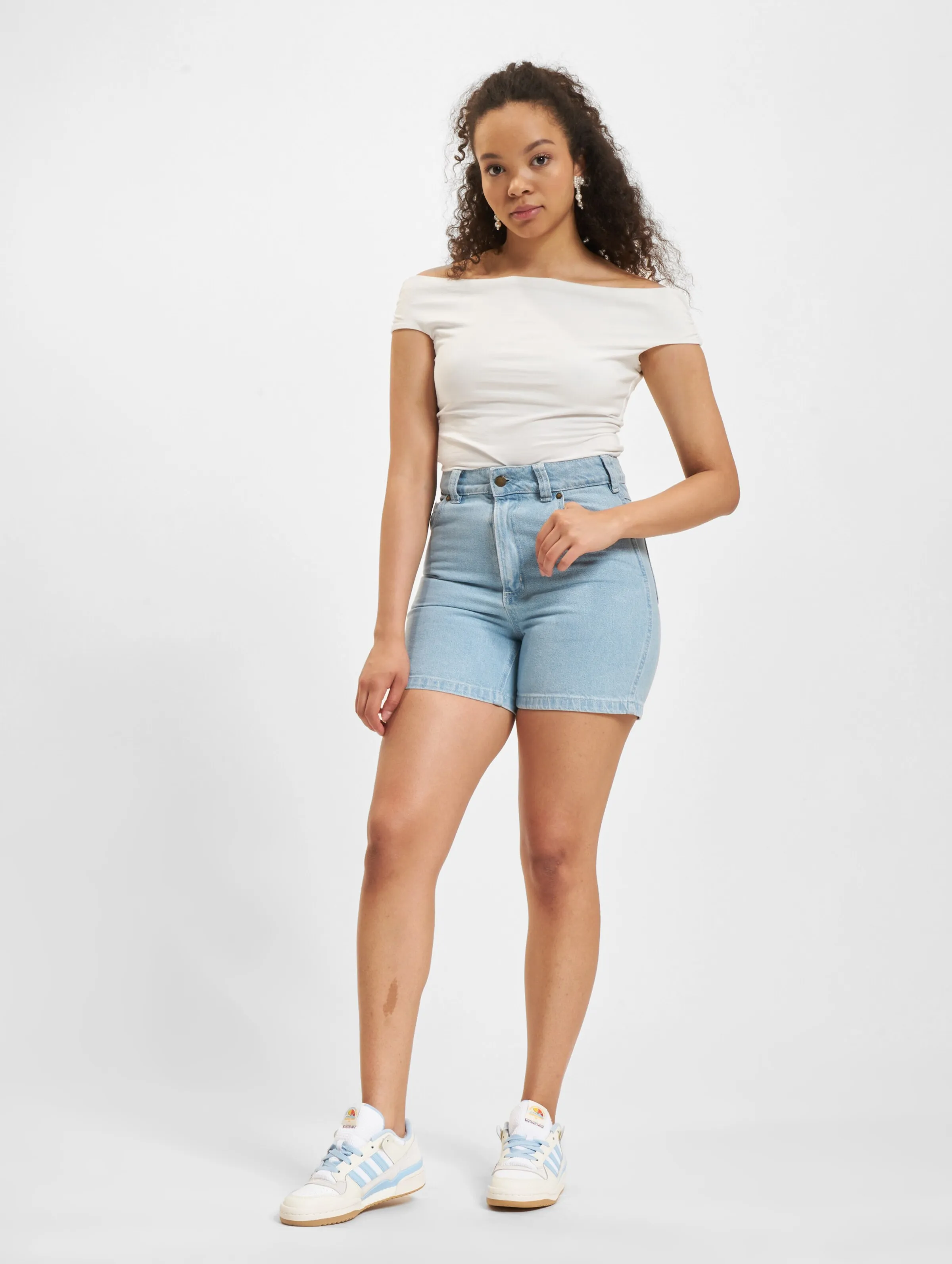 Sixth June Skinny