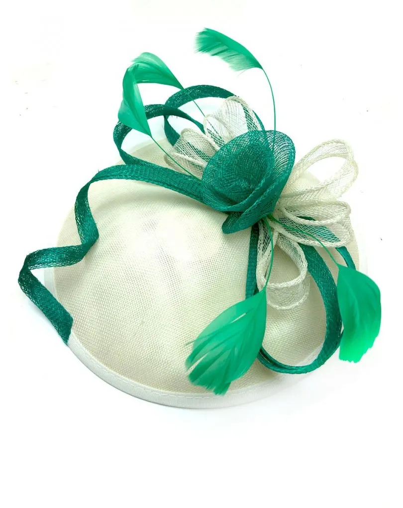 TOCADOS BODAS VERDES EN BICOLOR IDEALES PARA INVITADAS