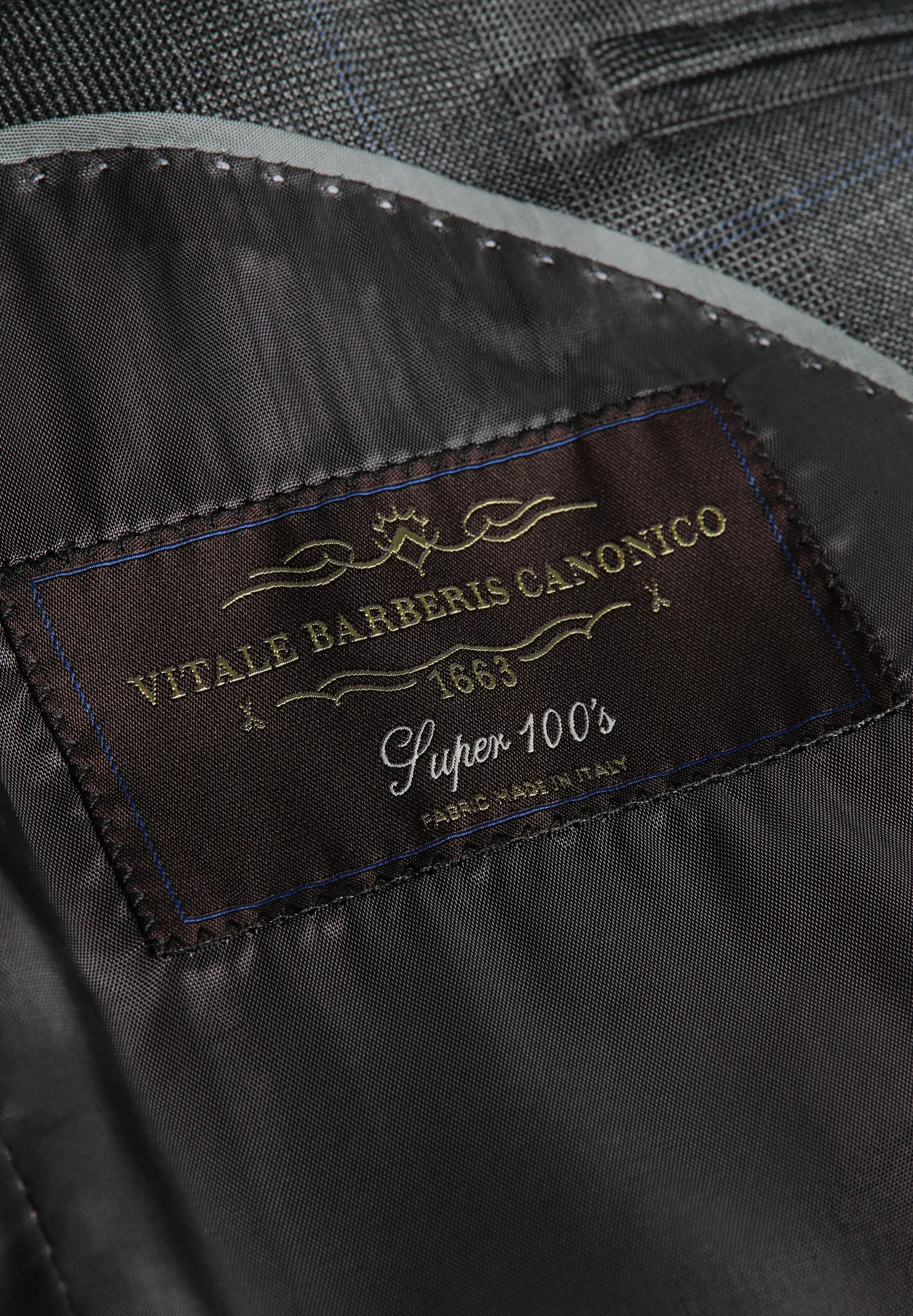 TRAJE PREMIUM PRÍNCIPE DE GALES
