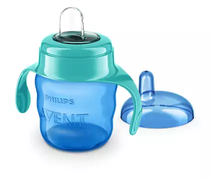 Vaso con boquilla silicona y asas 7oz varon