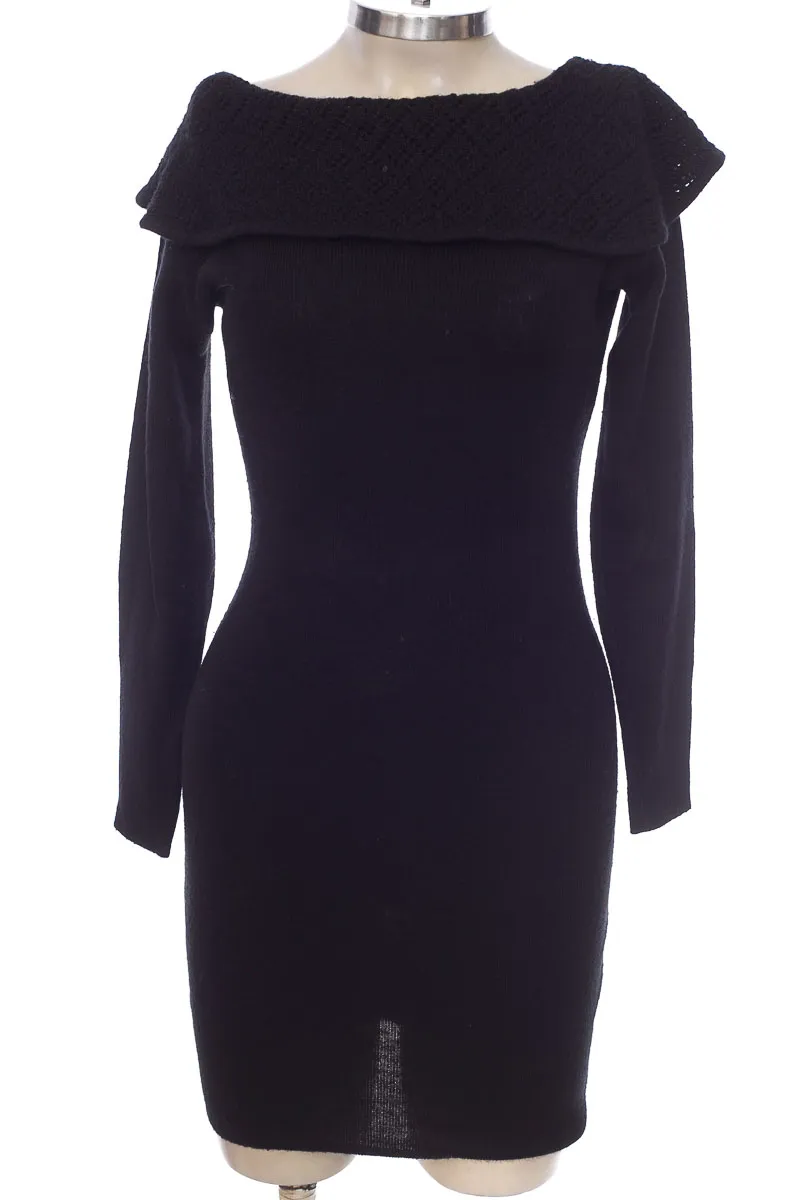 VESTIDO / ENTERIZO COLOR NEGRO  CLOSEANDO