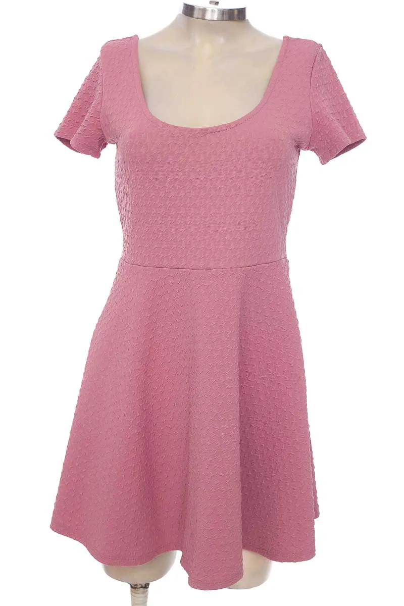 VESTIDO / ENTERIZO COLOR ROSADO  FOREVER 21