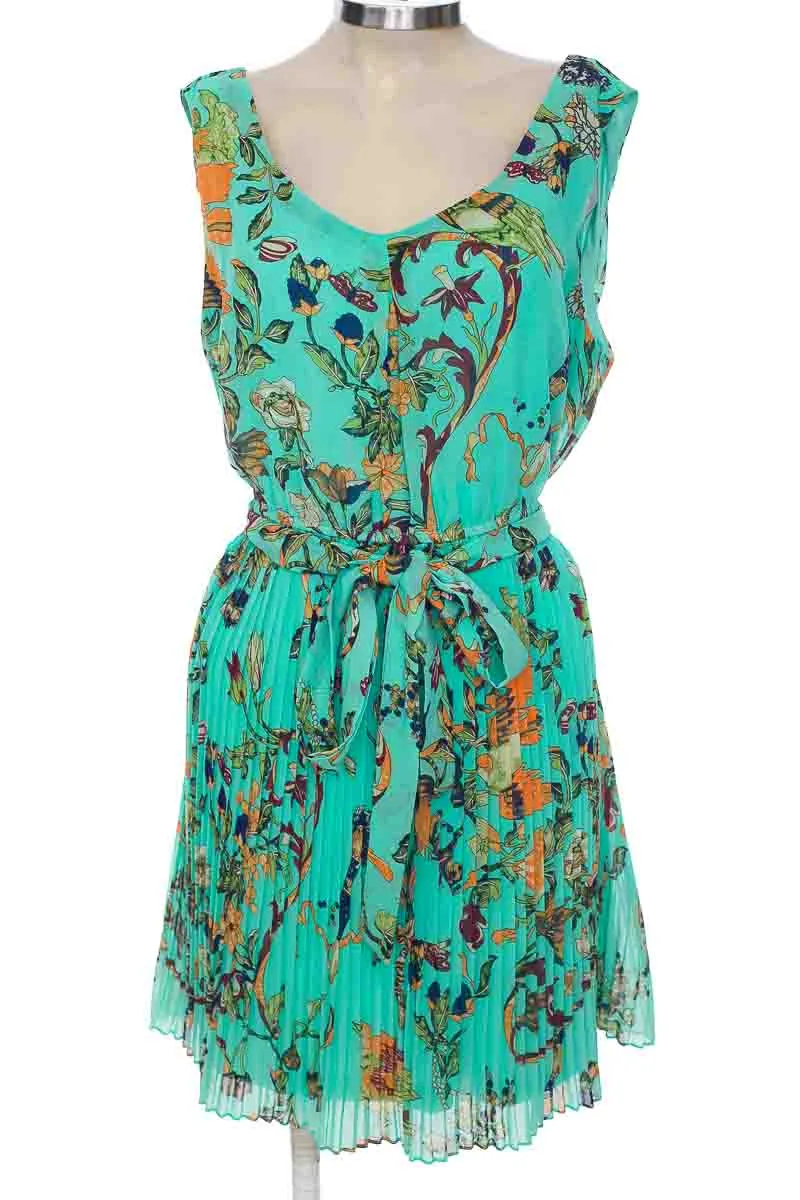 VESTIDO / ENTERIZO COLOR VERDE  LULUMARI