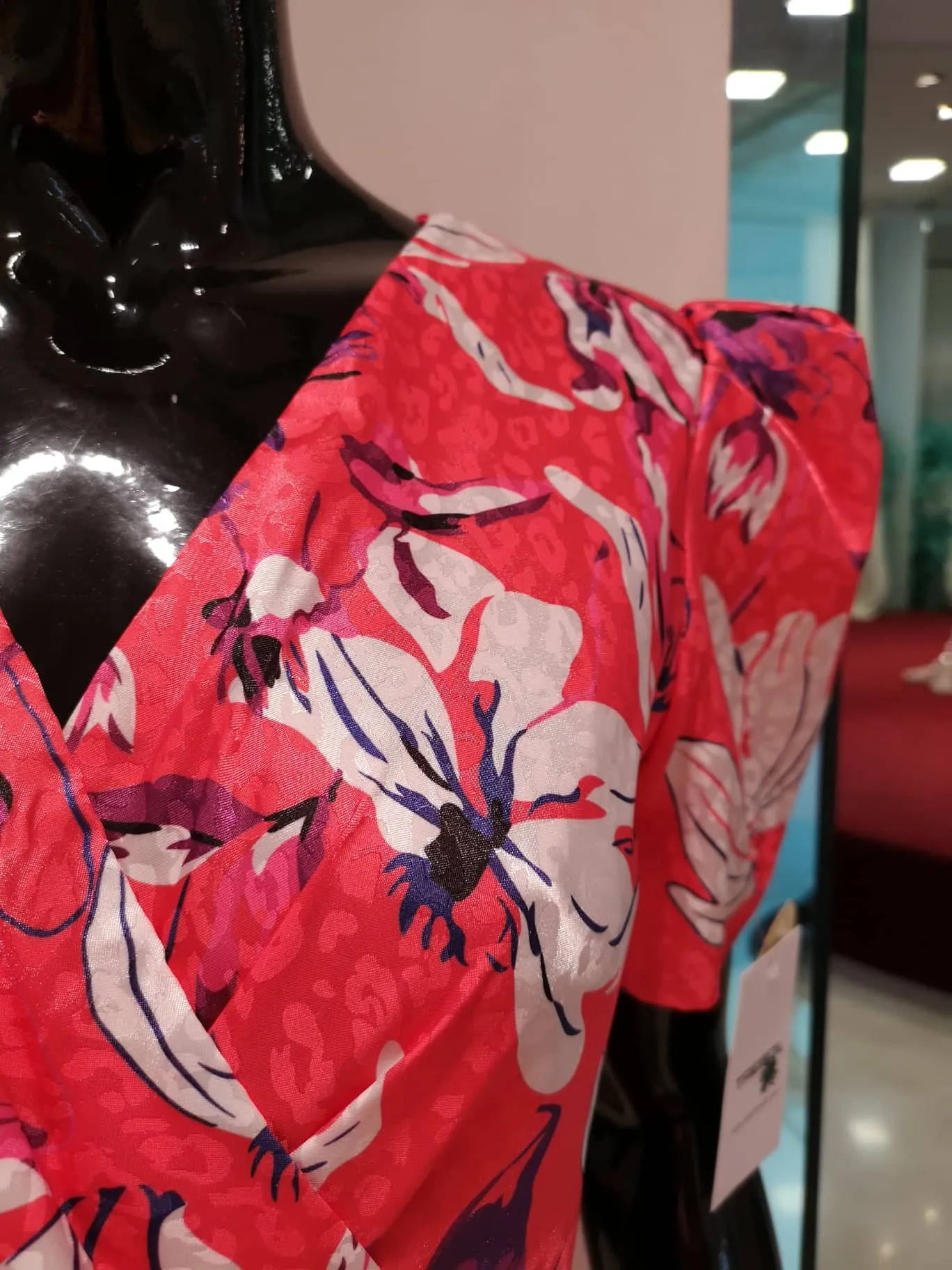 Vestido con mangas cortas