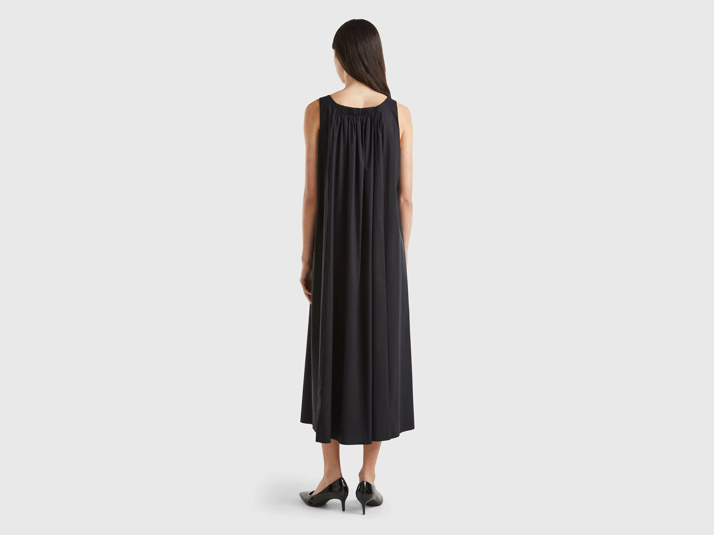 Vestido largo sin mangas