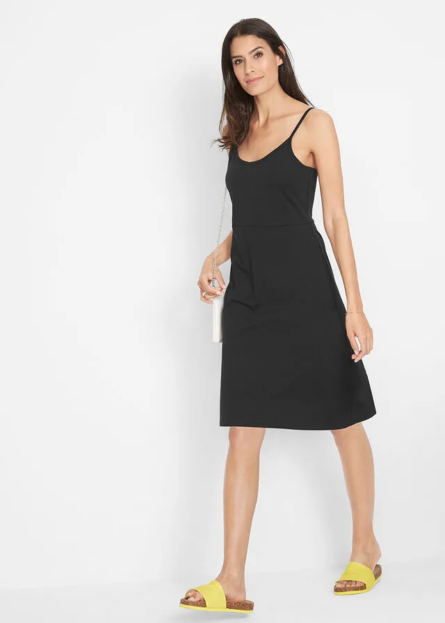 Vestido veraniego de punto con tirantes ajustables Negro
