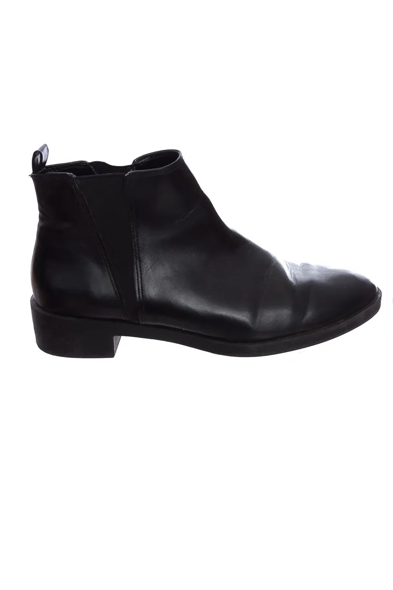 ZAPATOS COLOR NEGRO  PULL &AMP; BEAR