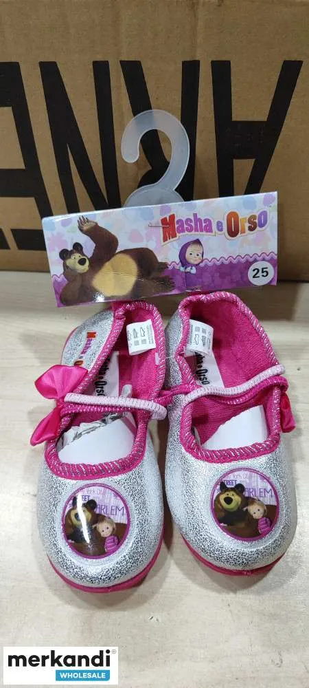 Zapatos disney a 3,30 frozen, juve, masha e orso